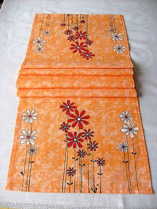 Úžitkový textil - Stredový obrus / behúň/, ručne maľované kvety, 147x41,5cm - 7923139_