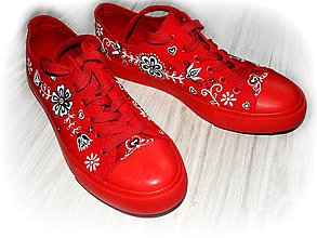 Ponožky, pančuchy, obuv - tenisky v červenom - 7941836_