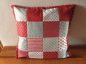 Úžitkový textil - vankúšik červený patchwork - 7943223_