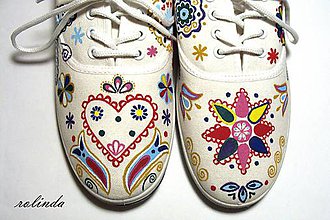 Ponožky, pančuchy, obuv - Folklórne tenisky - Slovensko (Bílé) - 7946756_