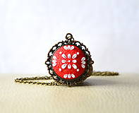 Folk náhrdelník - červený okrúhly