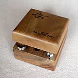 Prstene - Krabička na svadobné obrúčky z orechového dreva s iniciálmi - 7959232_