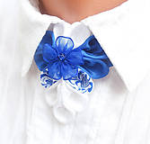 Elegancia a la Chanel - kráľovská modrá / modrý folk náhrdelník pod golier