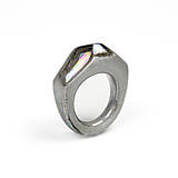 Prstene - Prsteň šedočierny Krystalix / perleťový vzhľad - 7996541_