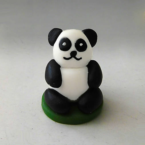 Mini panda figúrka (:cD)