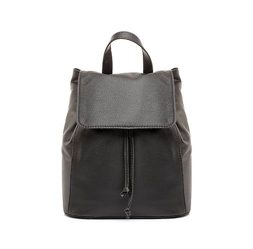 Moderný kožený ruksak z pravej hovädzej kože v čiernej farbe