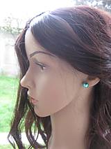 Náušnice - Perly - napichovačky 10mm (Mentolovo zelené perly - napichovačky č.804) - 8055923_