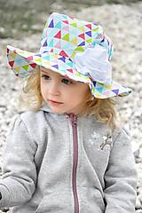 Detské čiapky - Letný klobúk Triangle rainbow - 8081621_