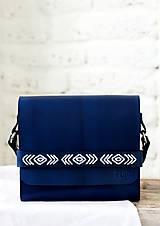 Kabelky - Vyšívaná kabelka na rameno BOHEMIAN CLUTCH (BLUE) - 8112224_