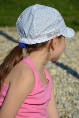 Detské čiapky - Letná šiltovka s menom Fine & dots - 8134772_