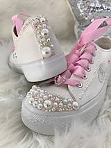 Ponožky, pančuchy, obuv - Ručné zdobené svadobné tenisky :) Pink :) - 8142569_