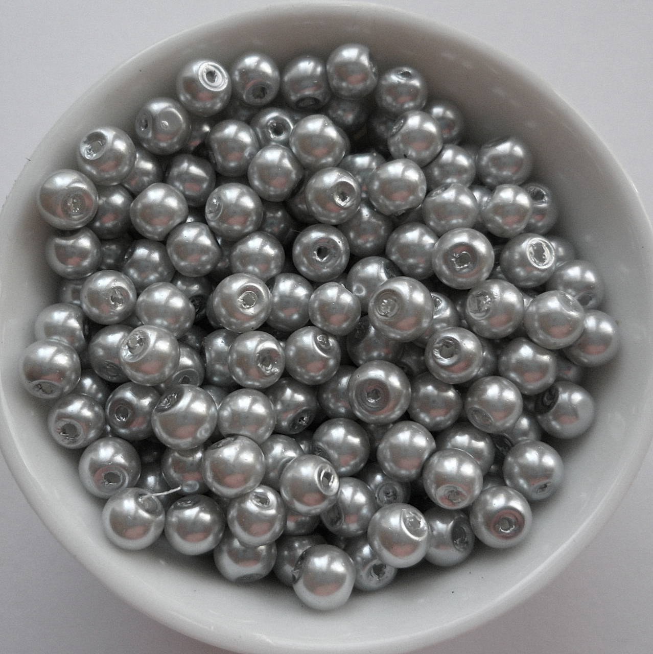 Voskované perly 4mm-60ks (strieborná)