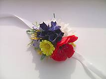 Náramky - Kvetinový náramok pre družičku  "...z lúčnych kvietkov..." - 8210179_