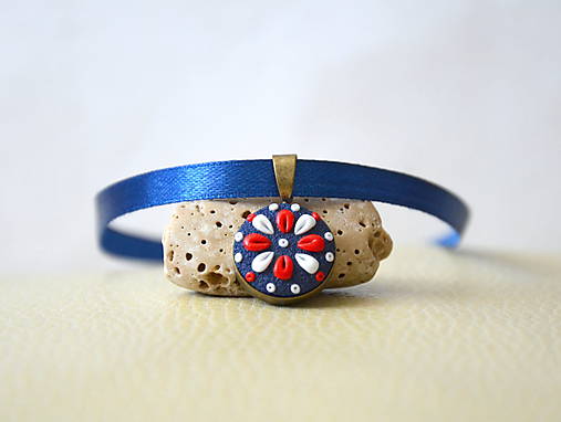 Náhrdelníky - Folk choker - na stužke - 8233958_