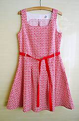 Šaty - Červené kvietkované šaty - 8299089_