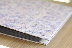 Papiernictvo - Fotoalbum klasický polyetylénový obal s potlačou jemných kvetiniek  - 8323758_