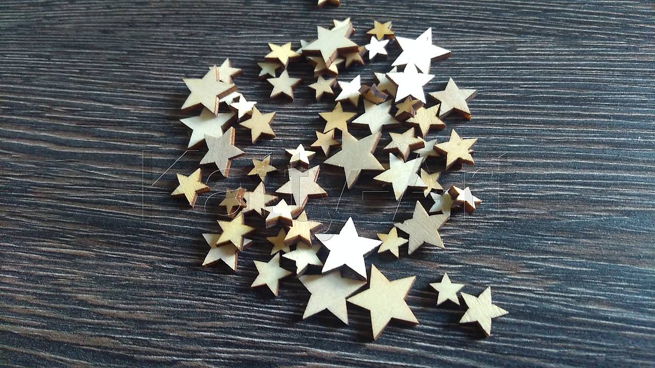 Drevené hviezdy