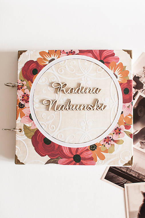 Scrapbook album " Rodina Nabunski"