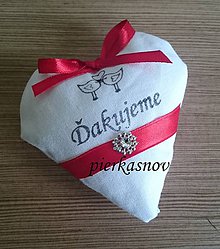 Darčeky pre svadobčanov - srdiečka s levanduľou bielo červené - 8379911_