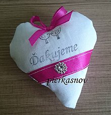 Darčeky pre svadobčanov - srdiečka s levanduľou bielo cyklamenové - 8379926_