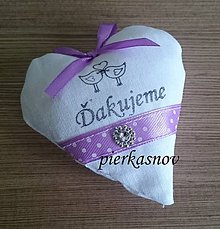 Darčeky pre svadobčanov - srdiečka s levanduľou bielo fialové - 8380068_