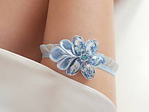 Spodná bielizeň - Belasý modrý kvetinový svadobný podväzok - 8402333_