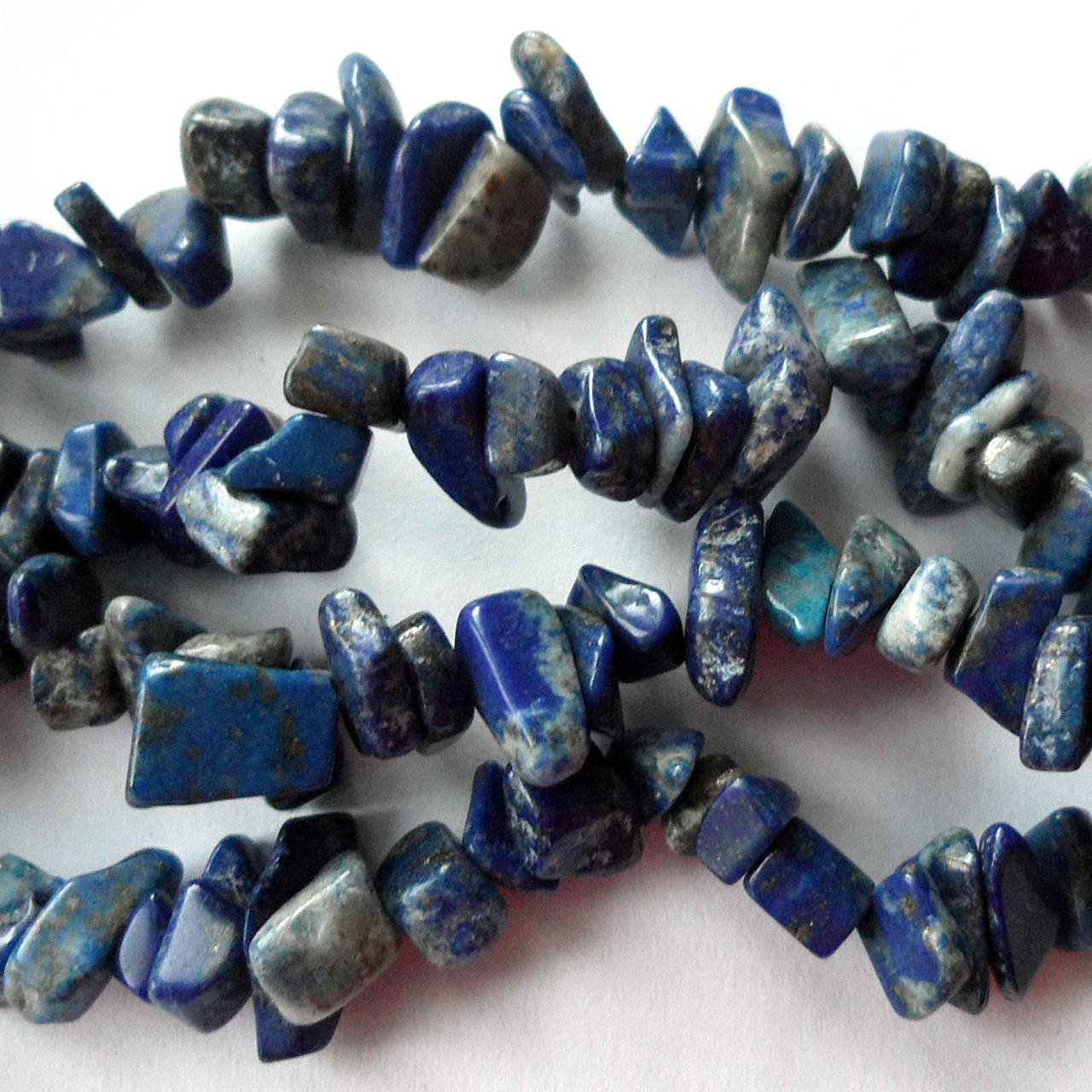 Minerály-zlomky-návlek (Lapis Lazuli-cca 85cm)