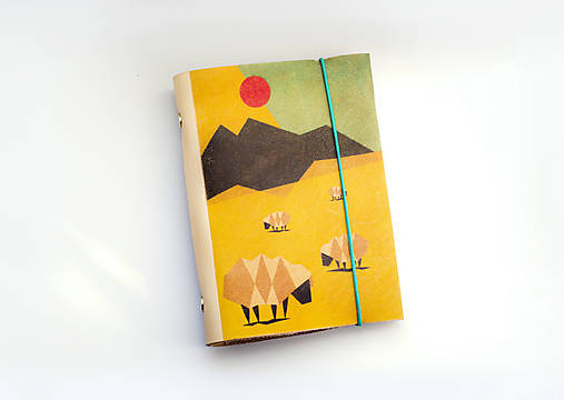  - Kožený zápisník/karisblok- farebná retro potlač hory - 8489462_