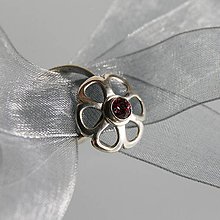 Prstene - Prsteň kvet so swarovski - 8492712_
