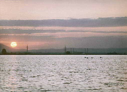 Fotografie - Sĺňava fotografie (Niekde vzadu pre každého Slnko svieti) - 8507694_