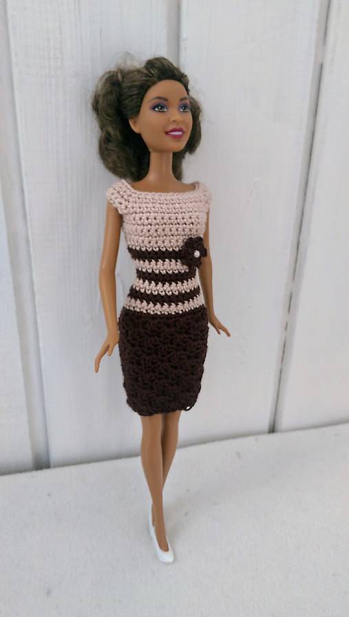  - Háčkované hnedobéžové šaty pre Barbie - 8525049_