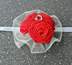 Svadobné pierka - Náramok pre družičku červenobiely ružičky - 8531803_