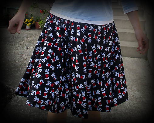 Sukne - Love Love Love kruhová sukňa - 8599531_