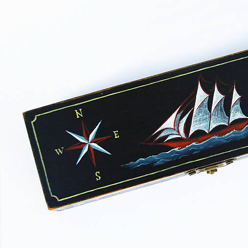 Puzdro s plachetnicou (ručne maľované)  (D24-V7-S11cm bez priecinkov)