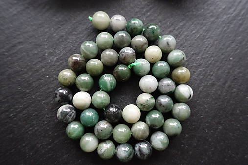 Minerály - Jadeit africký 8mm - 8643748_