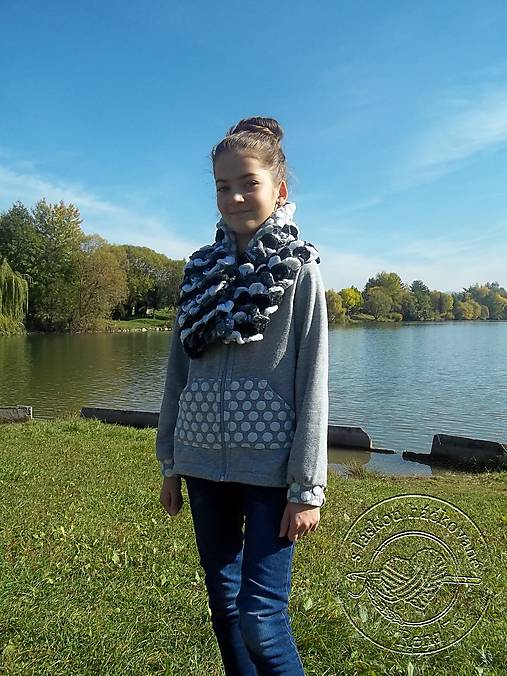 Šály a nákrčníky - Krokodíly šál - 8646342_