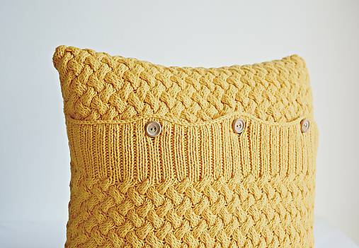 Pletený vankúš (žltý)