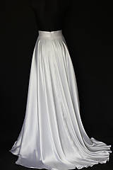 Sukne - Kvalitná saténová kruhová sukňa s vlečkou rôzne farby - 8657513_