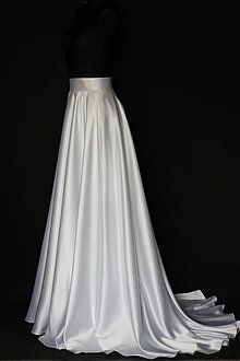 Sukne - Kvalitná saténová kruhová sukňa s vlečkou rôzne farby  - 8657511_