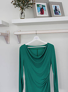 Šaty - Elegantné riasené šaty zelené - 8670508_
