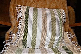 Úžitkový textil - Tkaná bielo-zelená obliečka na vankúš - 8669021_