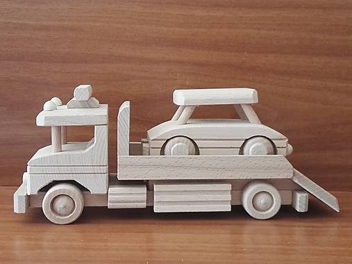 Hračky - Drevené autíčko "Odťahovka" - 8682107_