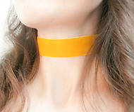 Náhrdelníky - Horčicový medový žltý zamatový choker - náhrdelník obojok - 8678247_