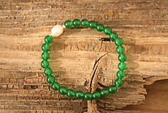 Náramky - Náramok zelený jadeit s perlou - 8693706_