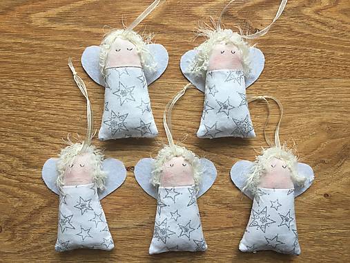 Dekorácie - Ozdoba na vianočný stromček - Mini  anjeliky 1 - 8709097_
