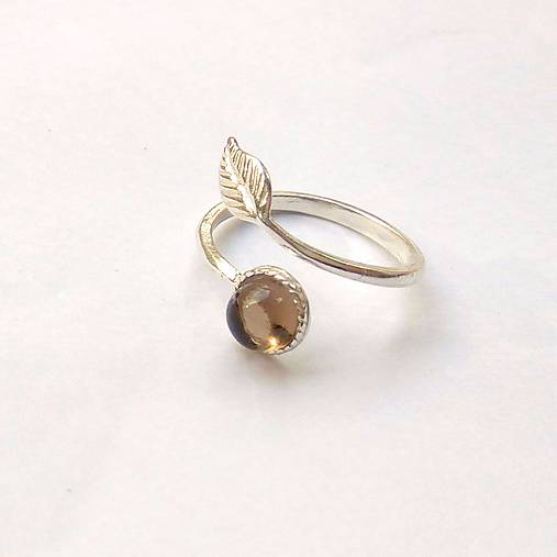 Simple Leaf Silver Gemstone Ring Ag925 / Strieborný prsteň s minerálom  (Smoky Quartz / Záhneda)