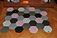 Úžitkový textil - Bielo-čierno-ružový koberec - 8753374_