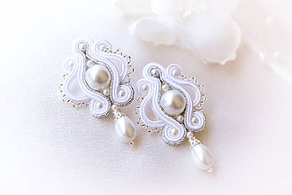 Náušnice - Pearl elegance - šujtášové náušnice (Biela) - 8782564_