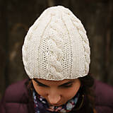 Čiapky, čelenky, klobúky - biela čiapka s prepletaným vzorom - 8788145_
