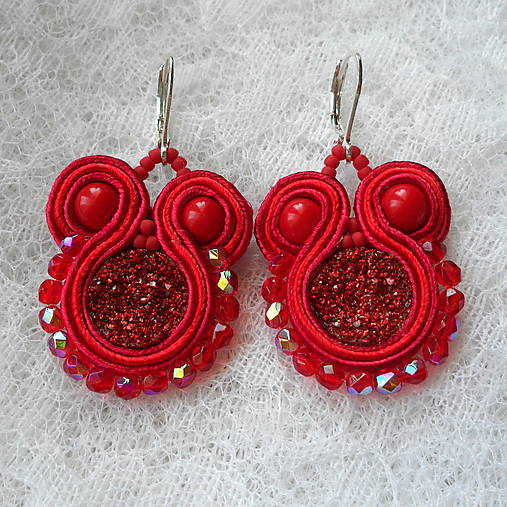 SOUTACHE náušnice (červená)